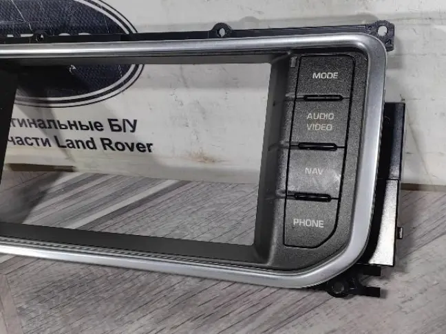 Рамка монитора Range Rover Evoque L538 11-15