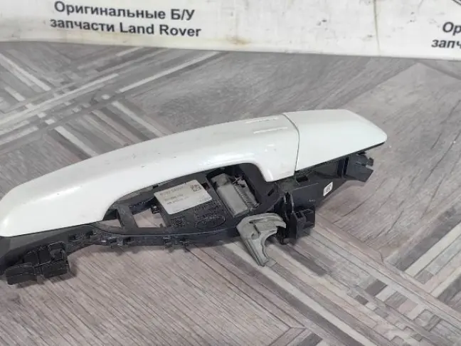 Ручка двери задняя левая Land Rover Evoque L538