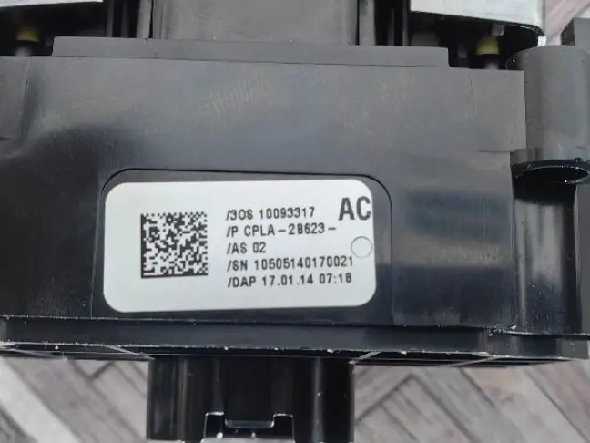 Кнопка ручного тормоза Range Rover Sport L494