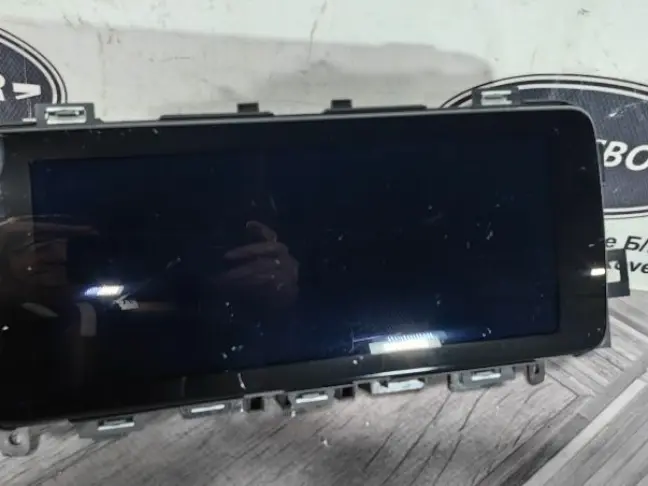 Бортовой монитор Range Rover Sport L494