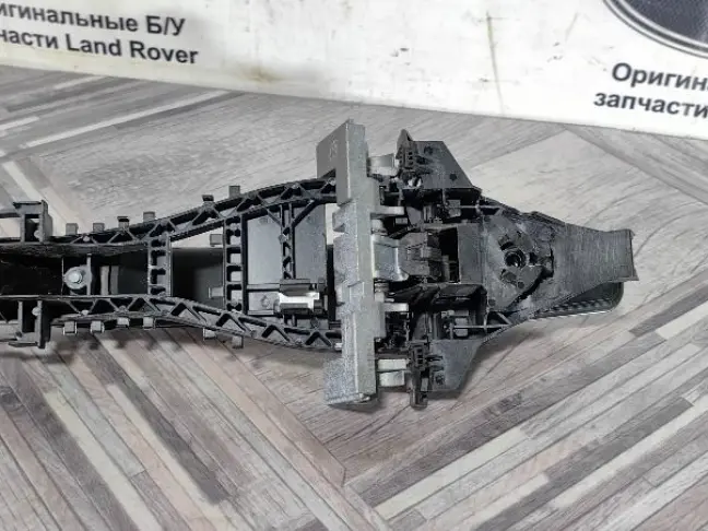 Ручка двери передняя левая Land Rover Evoque 1