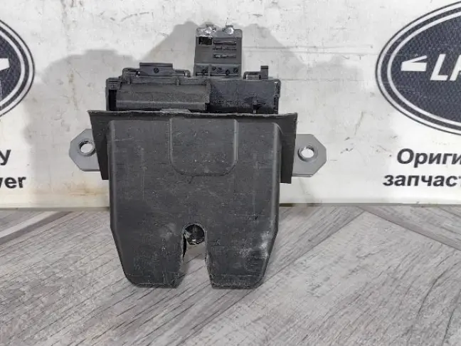 Замок багажника Range Rover Evoque L538