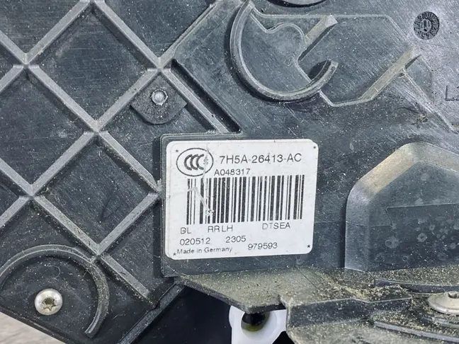 Замок левый задний Range Rover Evoque L538 11-18