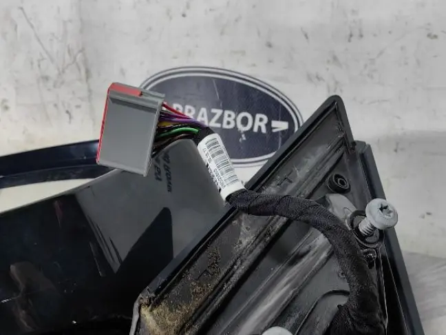 Зеркало левое НА З/Ч Land Rover Evoque 15-18