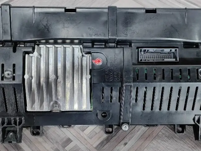 Панель приборов TFT Range Rover 4 L405 / Sport 2