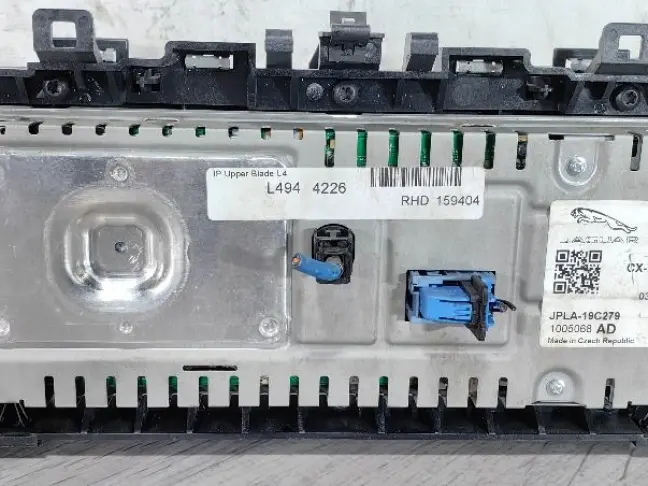 Бортовой монитор Range Rover Sport L494