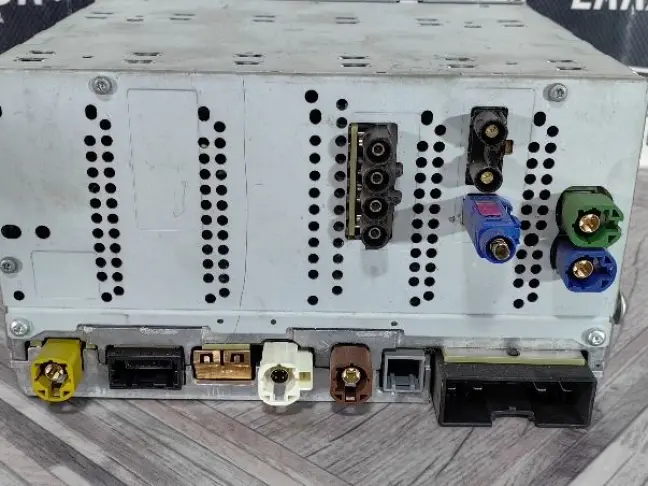 Мультимедия  Range Rover Sport L494