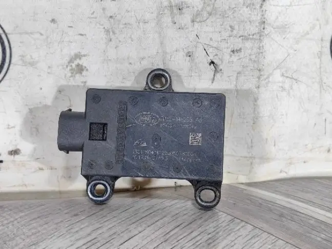 Датчик углового ускорения Range Rover Evoque L538