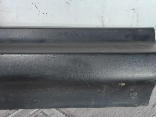 Молдинг двери передней левой Sport 2 L494