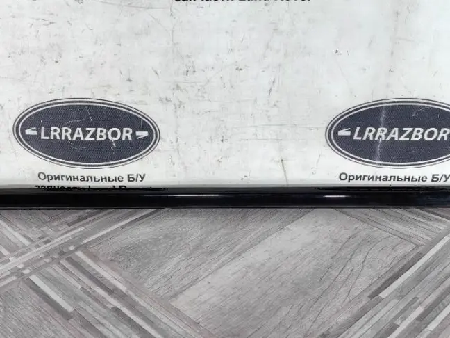 Молдинг стекла левого заднего Evoque 2011-2018