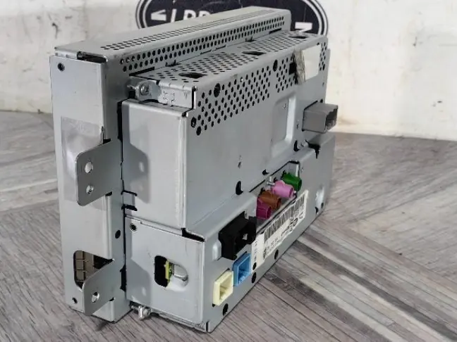 Бортовой монитор ТРЕЩИНА  Range Rover Sport L494