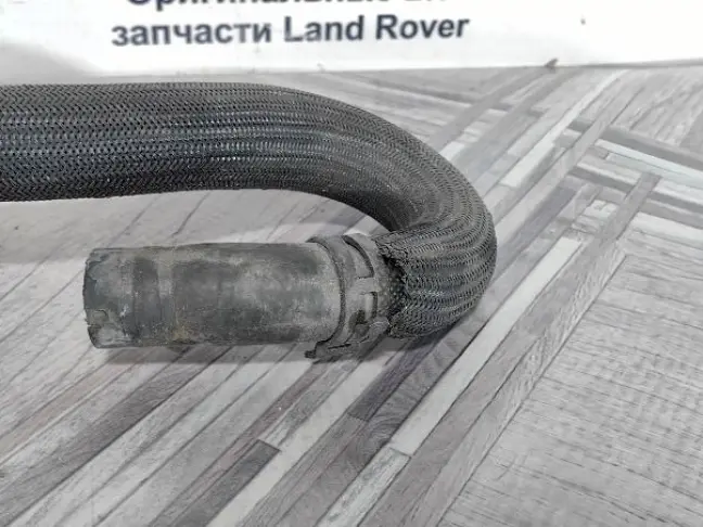 Патрубок охлаждения Land Rover Evoque 1 2.2D