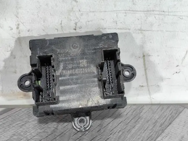 Блок управления двери Land Rover Evoque L551 2.0