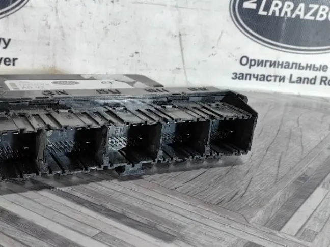 Блок жесткости подвески Land Rover Evoque 2 L551