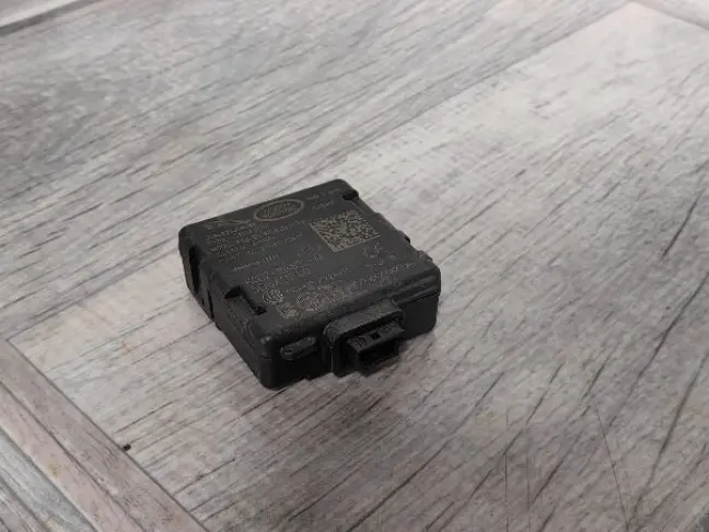 Блок доступа Land Rover Evoque 2 L551