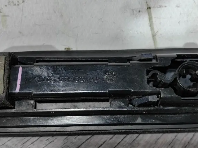 Молдинг крыши правый Range Rover Evoque L538