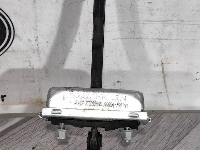 Ограничитель задний Range Rover Evoque L538