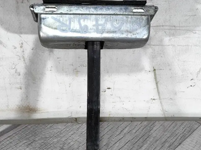 Ограничитель задний Range Rover Evoque L538