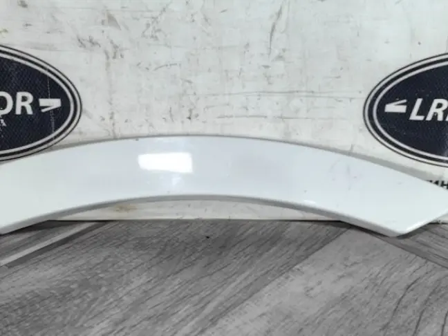 Молдинг задний левый Range Rover Evoque L538