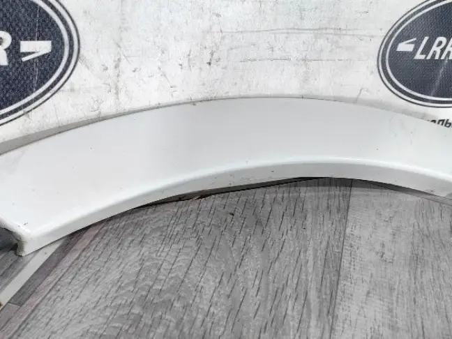 Молдинг задний левый Range Rover Evoque L538