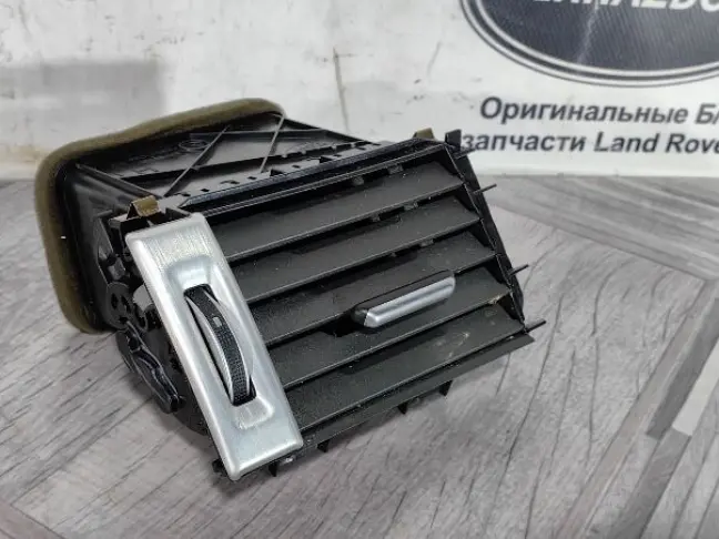 Дефлектор левый Range Rover Evoque 1 L538