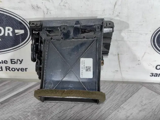 Дефлектор левый Range Rover Evoque 1 L538