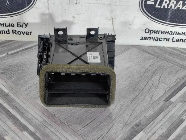 Дефлектор левый Range Rover Evoque 1 L538