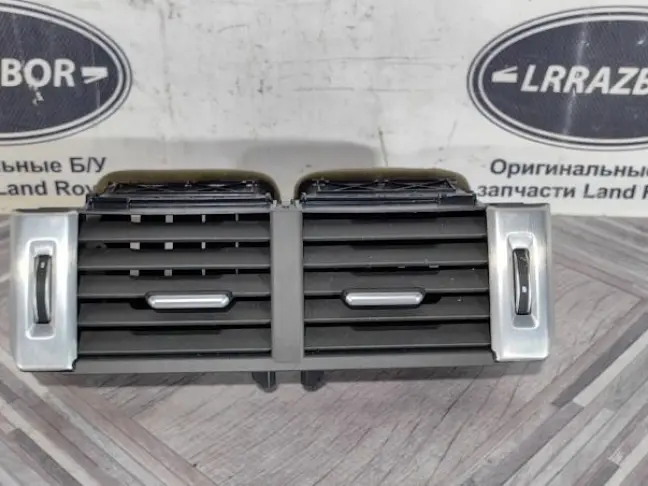 Дефлектор воздушный центр  Range Rover Evoque L538