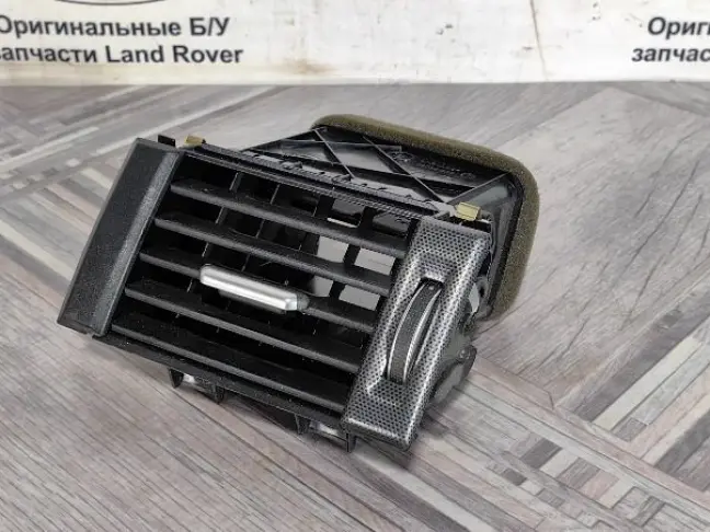 Дефлектор правый Range Rover Evoque 1 L538