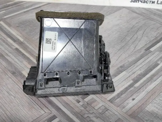 Дефлектор левый Range Rover Evoque 1 L538