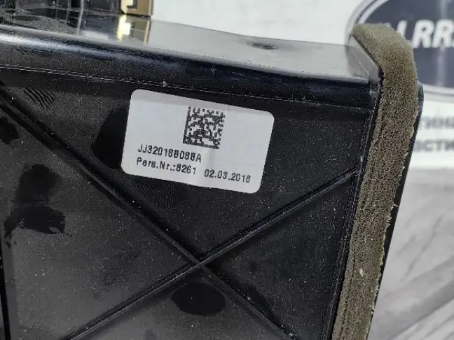 Дефлектор левый Range Rover Evoque 1 L538