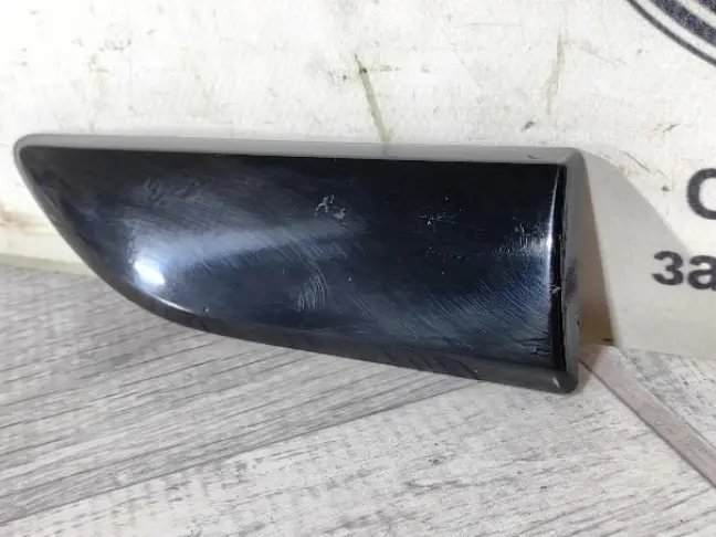 Молдинг двери правый перед Range Rover Evoque L538