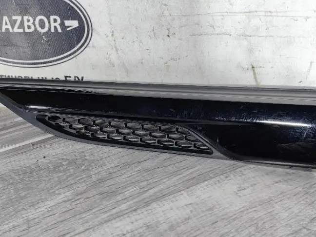 Решетка в крыло левая Range Rover Evoque 1 L538