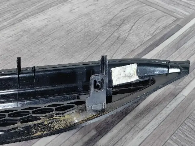 Решетка в крыло левая Range Rover Evoque 1 L538