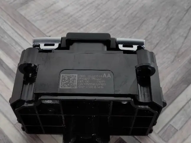 Кнопка ручного тормоза Evoque 2 L551