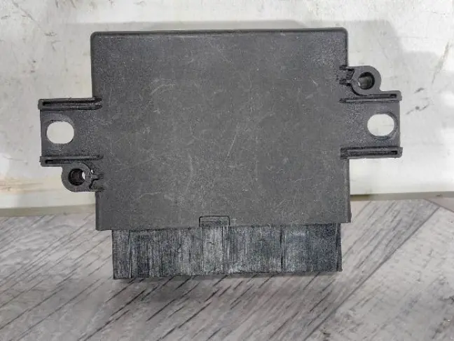 Блок управления парктроником Range Rover 4 L405