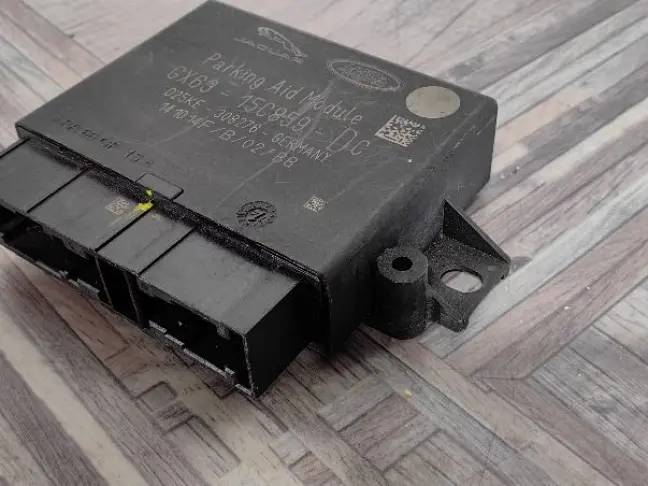 Блок управления парктроником Range Rover 4 L405