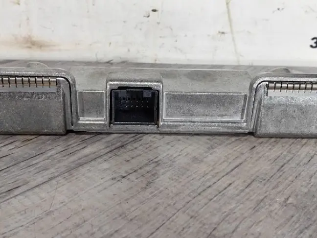 Камера передняя Range Rover Evoque 2 L551