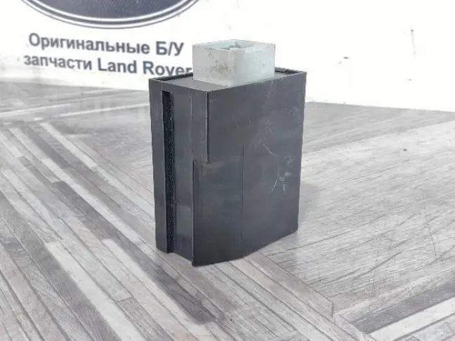 Блок подавления радиопомех Range Rover Sport L494