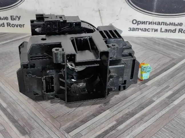 Подрулевой шлейф без обогрева Evoque L538