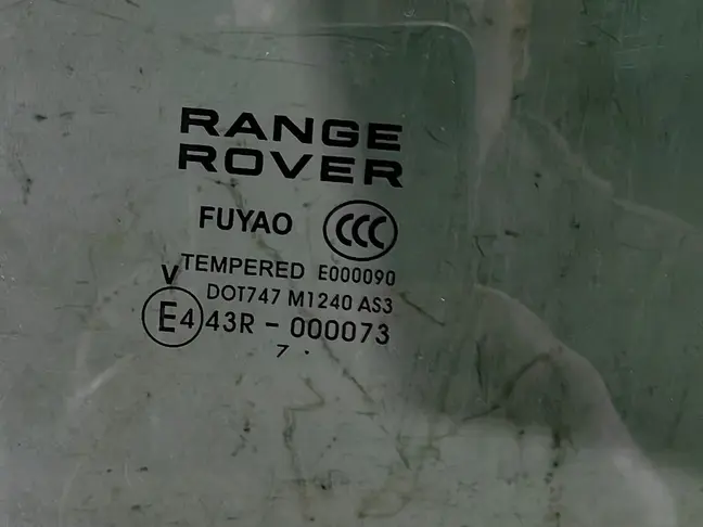 Стекло двери задней правой Land Rover Evoque I