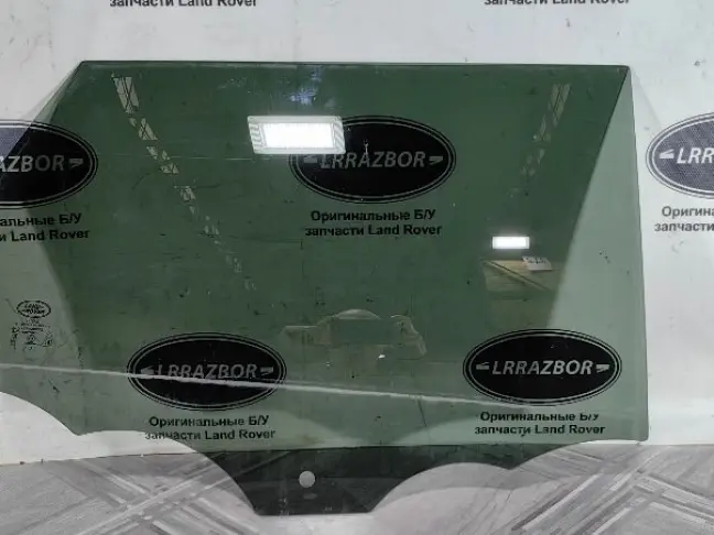 Стекло двери задней правой Land Rover Evoque 2