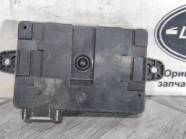 Блок бесключевого доступа Range Rover 4 L405