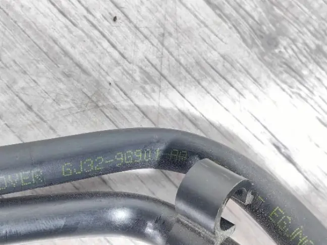 Патрубок охлаждения Range Rover Evoque L538 2.0D