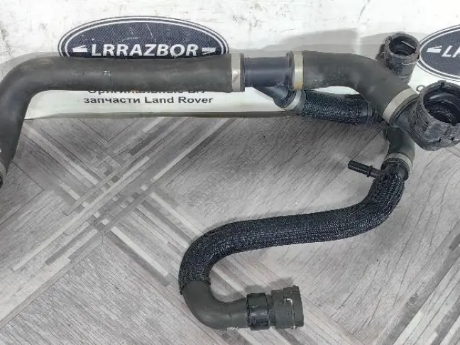 Патрубок охлаждения Range Rover Evoque L538 2.0D