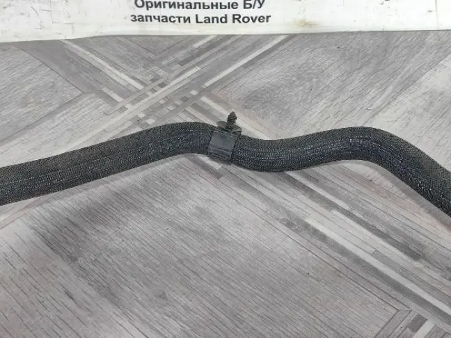 Патрубок охлаждения Range Rover Evoque L538 2.0D