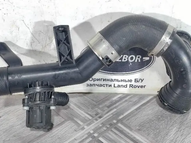 Патрубок интеркулера Land Rover Evoque L551 2.0