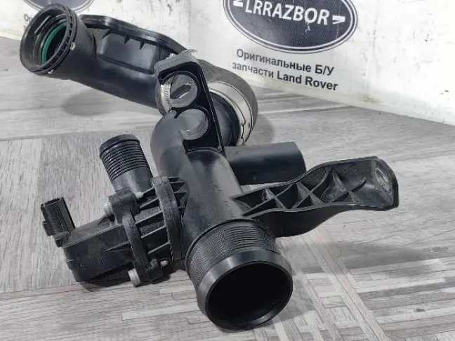 Патрубок интеркулера Land Rover Evoque L551 2.0