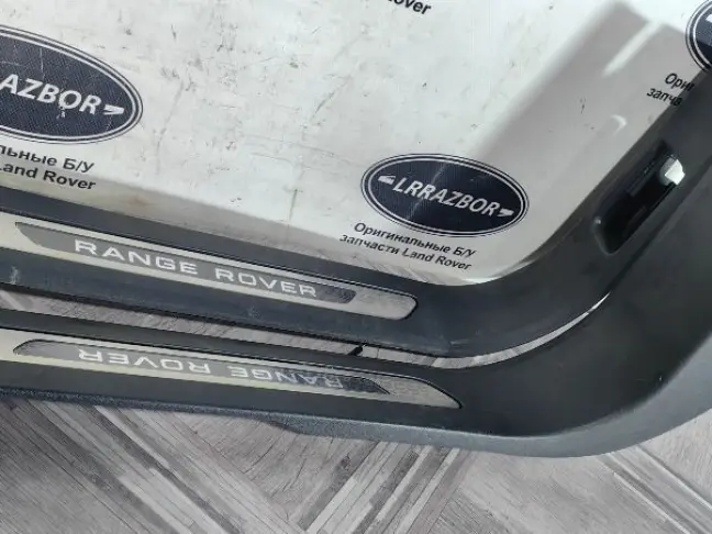 Накладки порогов подсветка Land Rover Evoque L551