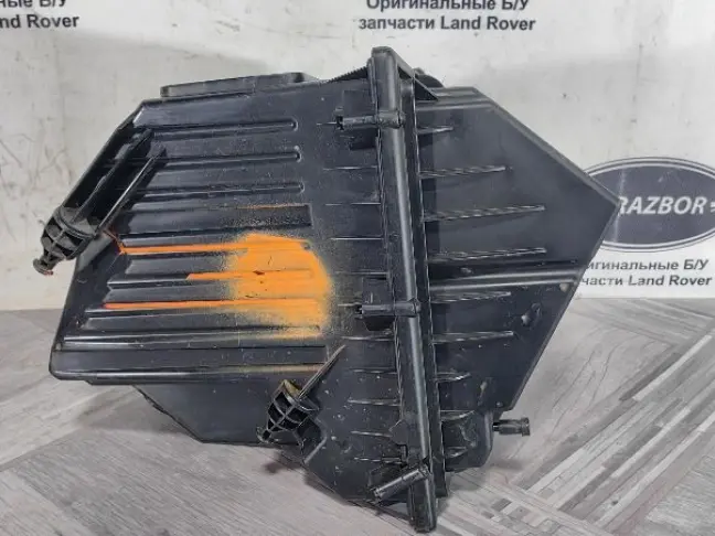 Корпус воздушного фильтра Land Rover Evoque 1 2.0